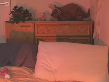 webcam girl meadowthayer live cam image #3067759