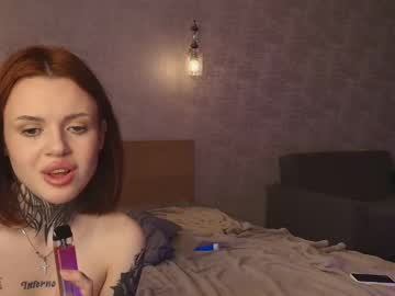 webcam girl caressyourself live cam image #12445735