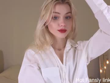 webcam girl elizabethmad live cam image #7691431