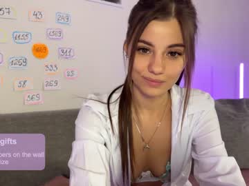 webcam girl paaulina live cam image #8051139
