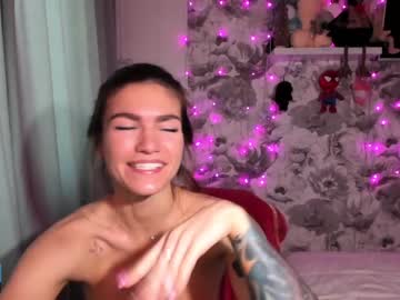 webcam girl joconda live cam image #8363986