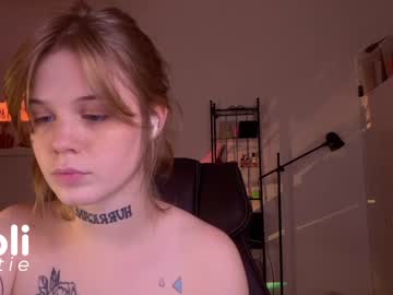 webcam girl cutie_loli live cam image #746550