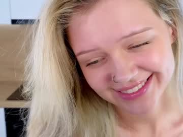 webcam girl ifiwasyourgf live cam image #11101834