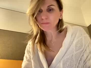 webcam girl lady_ada live cam image #1964401