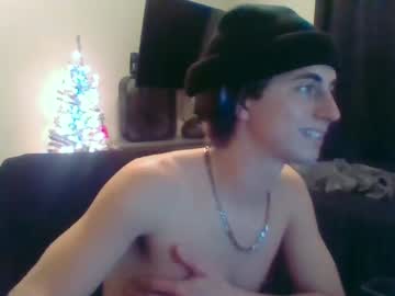 webcam man kylebrennan live cam image #11323814