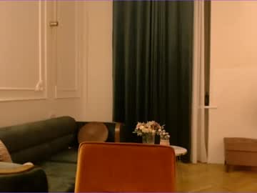 webcam girl bitter_moon live cam image #4778685