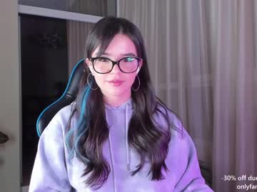 webcam girl aavee live cam image #4466212