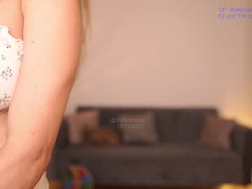webcam girl newmollybrooke live cam image #7700204