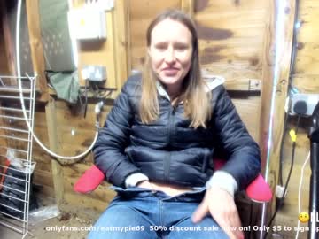 webcam girl eatmypie69 live cam image #1416731