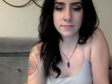 webcam girl hollywilder live cam image #1441464