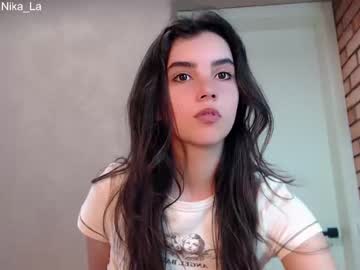 webcam girl nika_la_sun live cam image #5737173