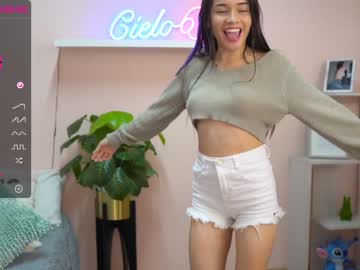 webcam girl cielo69_ live cam image #608339
