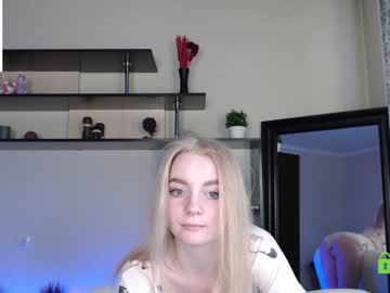 webcam girl adrykilly live cam image #1500889