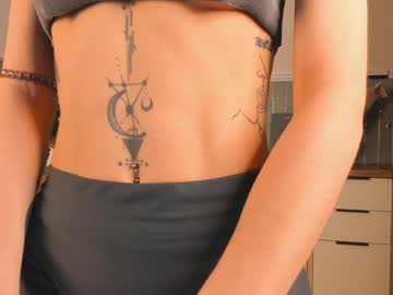 webcam girl maxinefoulkes live cam image #11448864