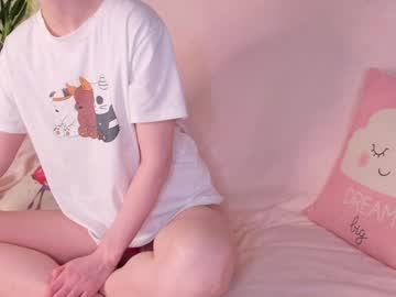 webcam girl tossy_flossy live cam image #8730170