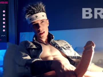 webcam man briannhardone live cam image #4579200