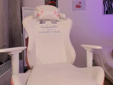 webcam girl miavixxenn live cam image #11743873