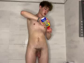 webcam man aronyou_win live cam image #9318362