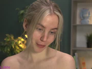 webcam girl marmelado_babe live cam image #4698216