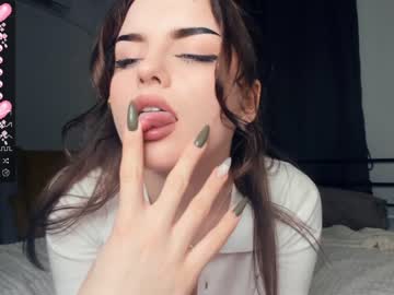 webcam girl cute_caprice live cam image #7124623