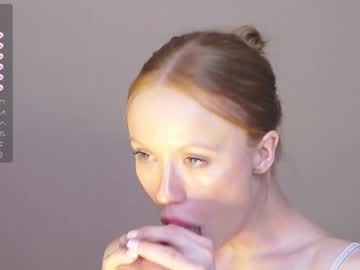 webcam girl cute_shine live cam image #10009650