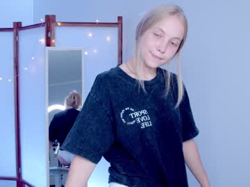 webcam girl appr0ved live cam image #7055900