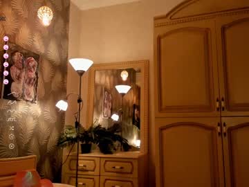 webcam girl zarascarlett live cam image #8419555