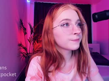 webcam girl pocketrocket_ live cam image #1395070