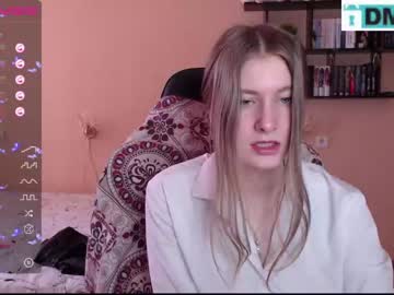 webcam girl minnie_olson_ live cam image #4953681