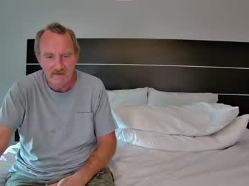 webcam couple alice_and_daddy live cam image #2320476
