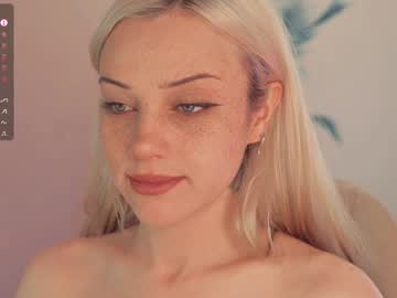 webcam girl mia_milagros live cam image #12974021