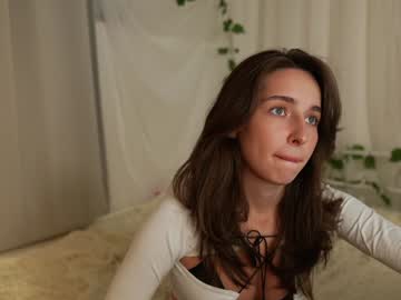 webcam girl silent_chill live cam image #11578119