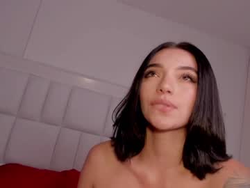 webcam girl scarlett__baker live cam image #7259556