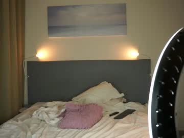 webcam tranny touch_me_if_you_can live cam image #2175643