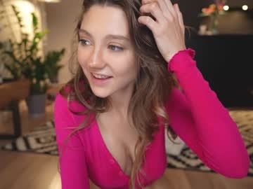 webcam girl mia_elfie live cam image #10326859