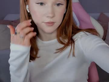webcam girl leahsthetics live cam image #12113304