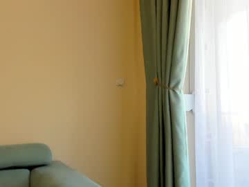 webcam girl elaanna live cam image #11765512