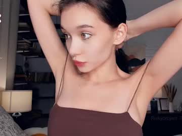 webcam girl riskyproject live cam image #11943456