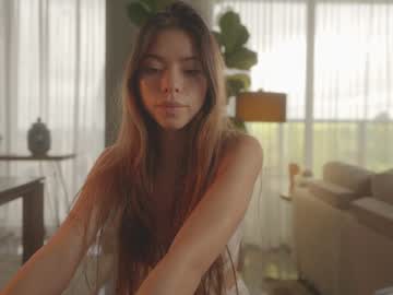 webcam girl emma_lu1 live cam image #11043583