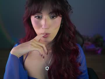 webcam girl greeny_mat live cam image #11094793