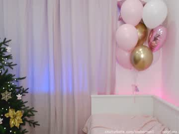 webcam girl ambertan1 live cam image #1179105