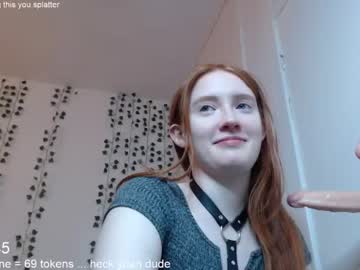 webcam girl dominiquemystique live cam image #1438762