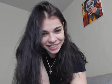 webcam girl hot_chill__ live cam image #5393771