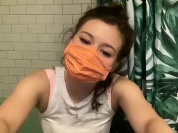 webcam girl mtn_dew_queen live cam image #275276