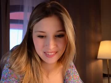 webcam girl milablush live cam image #5385801