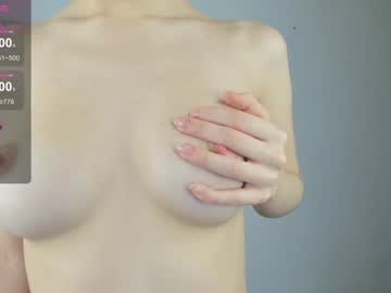 webcam girl land_of_sweets live cam image #11407858
