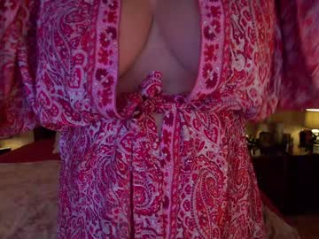 webcam girl karrin live cam image #10433630