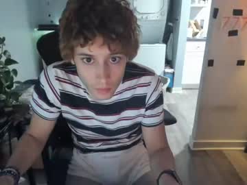 webcam man bashful4200 live cam image #3834033