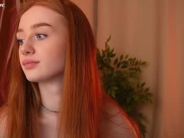 webcam girl lizzy_blaze live cam image #8362587