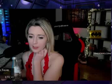webcam girl kimilee22 live cam image #5026041